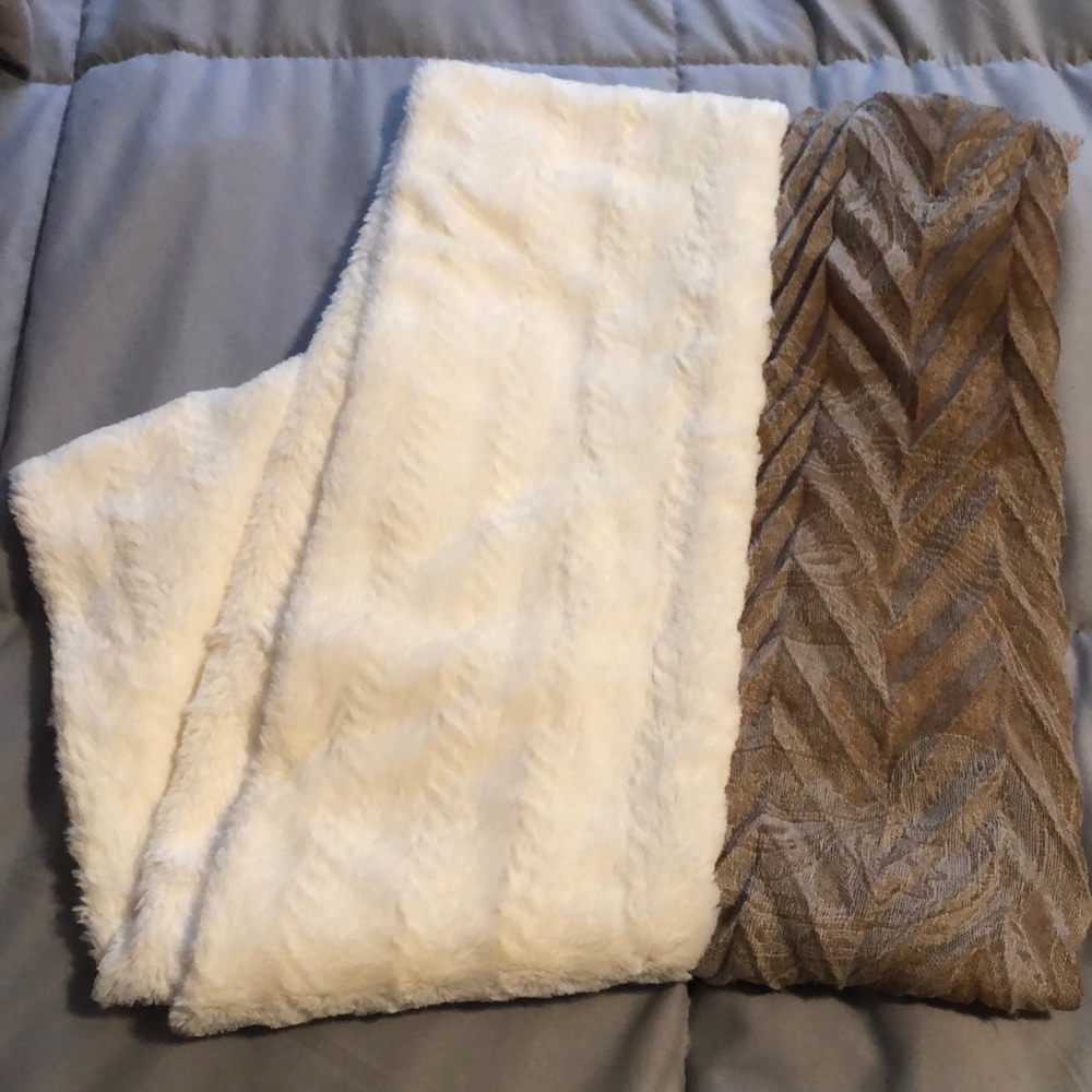 Infinity scarf